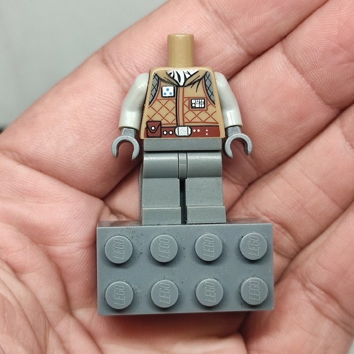 

LK99 Mini Figure Lego Magnets Star Wars Luke Skywalker Pilot Minus Head From 853419 Original