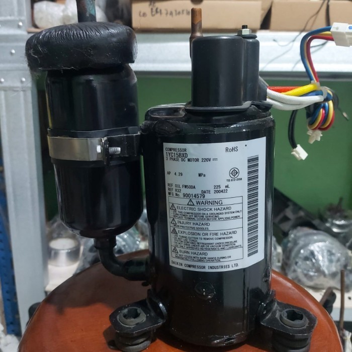 MF99 kompresor ac daikin inverter r32 -1YC15BXD Original 1/2 PK RKQ15UVM4