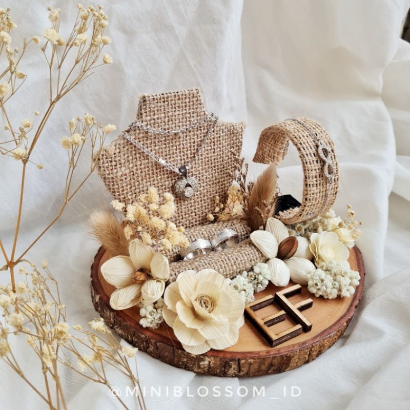 RUBY SET Kalung Cincin / Tempat Perhiasan Mahar / Tempat Kalung Mahar / Kotak Cincin Ring Box Sesera