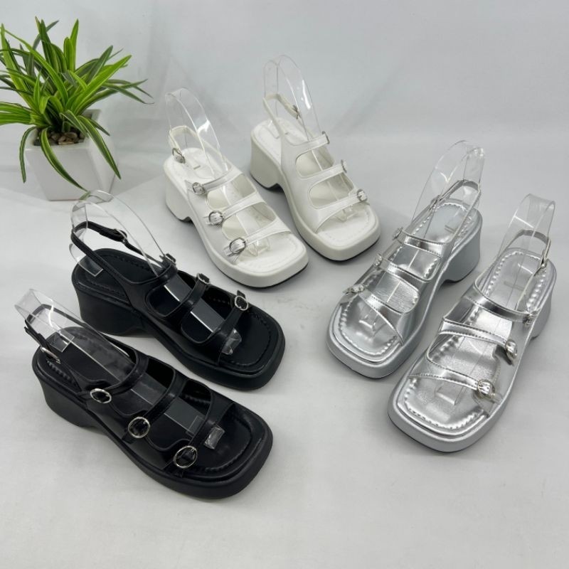 sepatu wanita model sandal sepatu wedges kancing 6cm(7017)