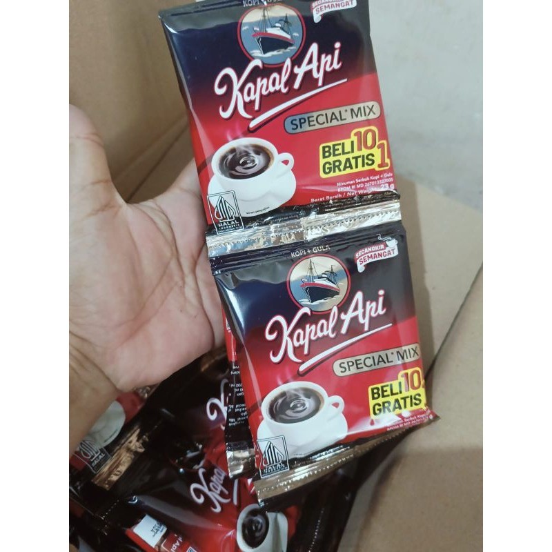 

Kapal Api Mix & Kopi Lainnya (toko dina) pusat grosir jajan hari raya
