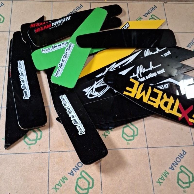 WING WIPER MOBIL/VARIASI MOBIL UNIVERSAL