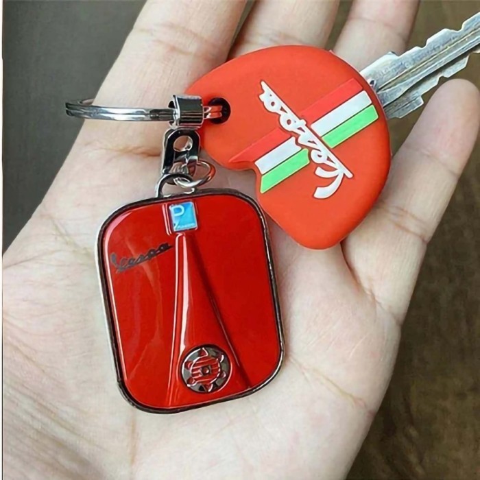 New Arrival [PROMO] Gantungan Kunci Motor Vespa Metal + silicone  Key Chain VESPA Sprint Primavera P