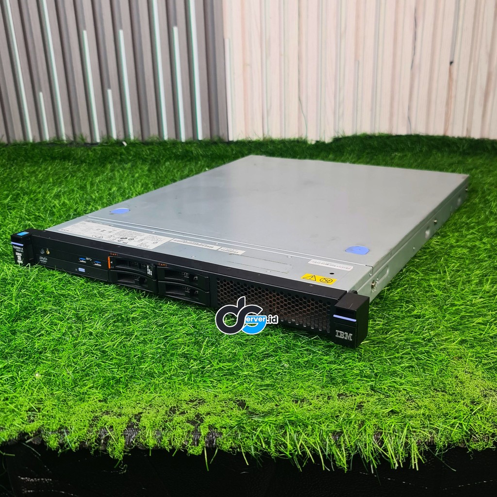 Server IBM X3250 M5 SFF Intel Xeon E3-1220 v3