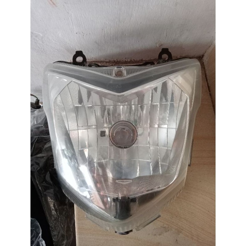 replektor lampu depan CB150R OLD LAMA ori