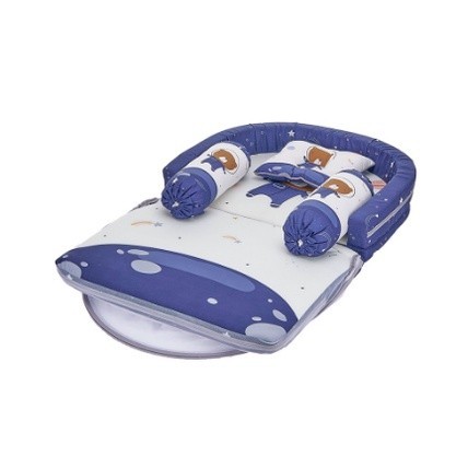 Kasur Bayi Lipat Oval Vee & Mee Astronaut Bear Series - VMK1040