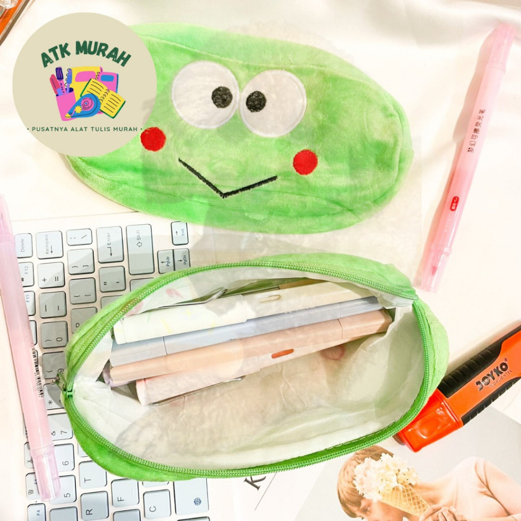 

Plushie Keroppi katak hijau lucu animasi jepang kotak pensil tempat alat tulis kantor lucu imut penc case bahan boneka bulu kawai kado unik kero kero keropi kerropi