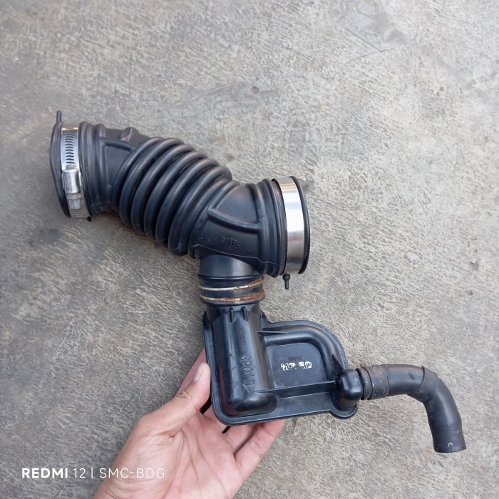 Selang hawa filter udara Nissan Grand Livina L10 1.8 1800cc copotan