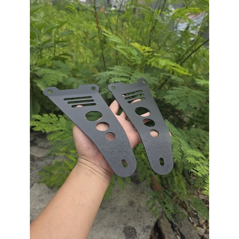 COVER FOOTSTEP YAMAHA XSR 155 TUTUP RANGKA FOOTSTEP BELAKANG XSR 155