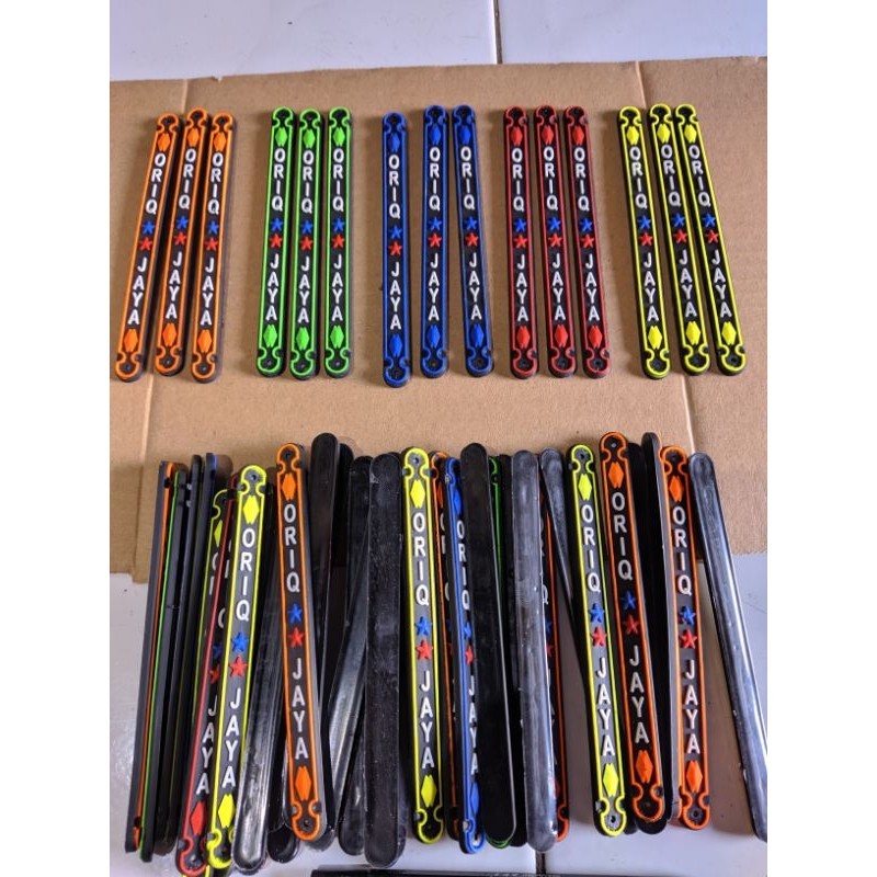 KLEM PLAT KARET ORIQ JAYA 1 PCS PENJEPIT TEBOK SANGKAR BURUNG KANDANG BULAT LOVEBIRD MURAI ANIS