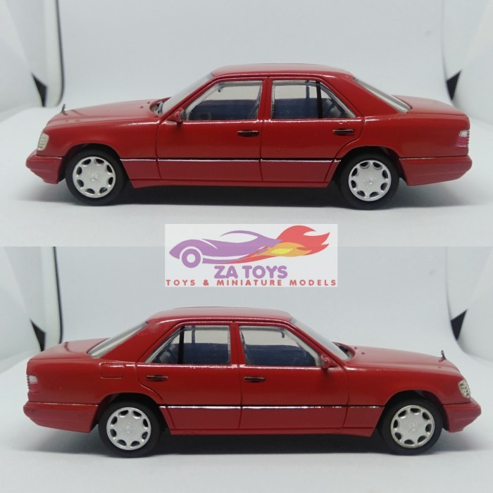 PTS99 Diecast Mercedes Benz E-class E320 W124 Merah by Herpa 1:43 Loose