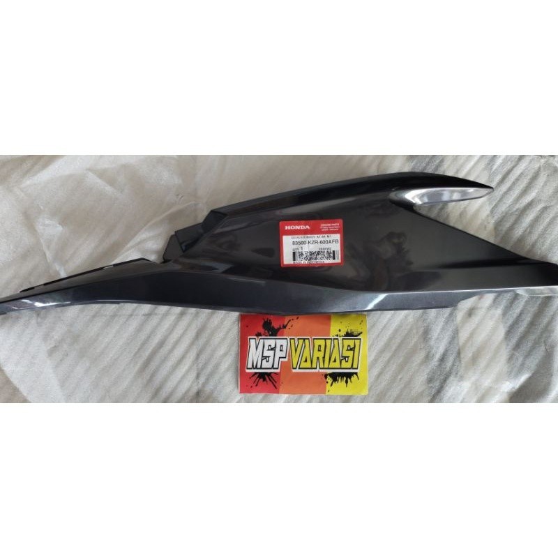 Original 83500 KZR 600AFB Cover R Body AF BK MT Cover Body Kanan Honda Vario 125 fi 2012 s/d 2014 Ab
