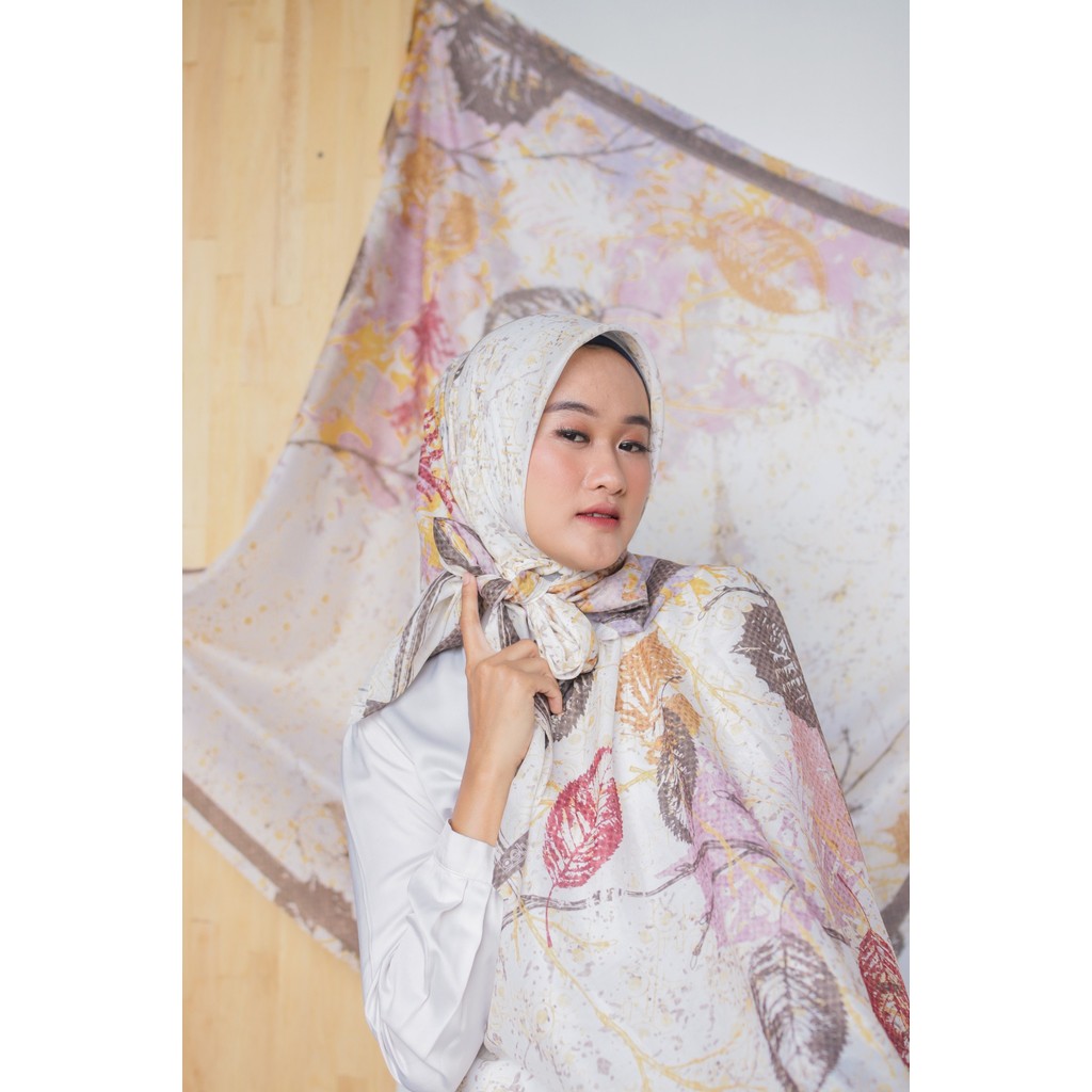 BELYANZA - Raya Scarf - Hijab Segi Empat Wanita