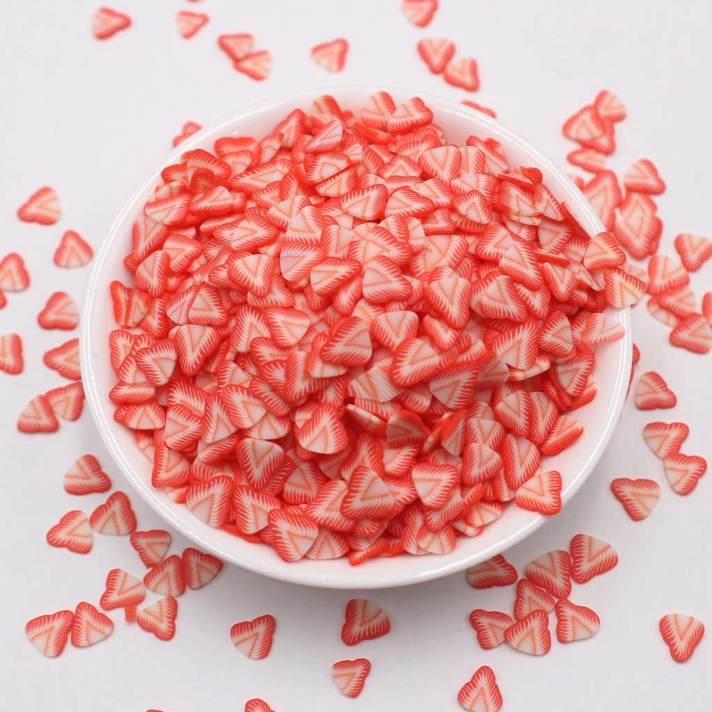 

100g/Lot Sweet Strawberry Clay Slices Soft Pottery Fruits Sprinkles for DIY Crafts Filling Accessories
