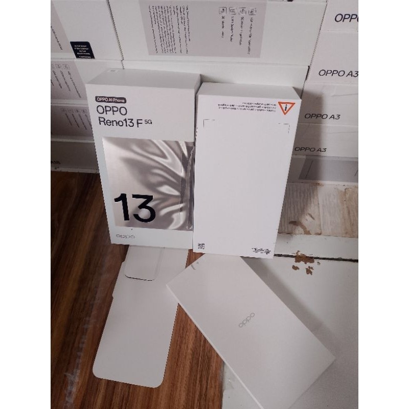 

dus box kotak Oppo Reno 13F 5G + stiker belakang box (request)