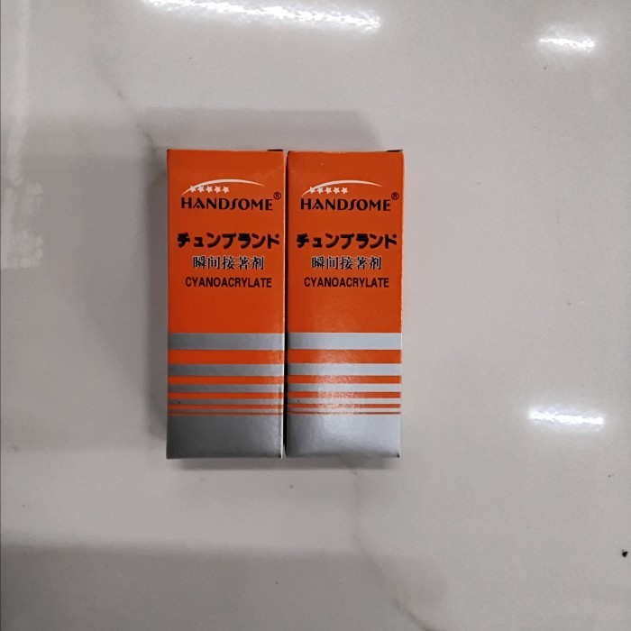 

LEM GLUE KOREA/PEREKAT SUPER GLUE