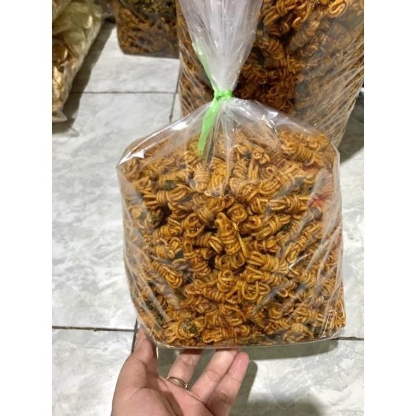

MIE GULUNG PEDAS DAUN JERUK PAKET USAHA 2KG