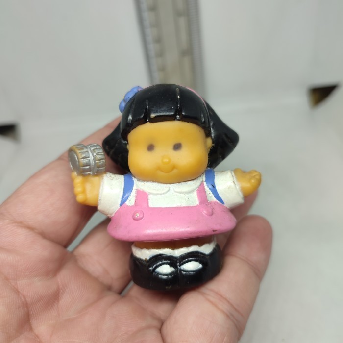 

RR27 Mini Figure Fisher Price Little People Sonya Coin Original Junk