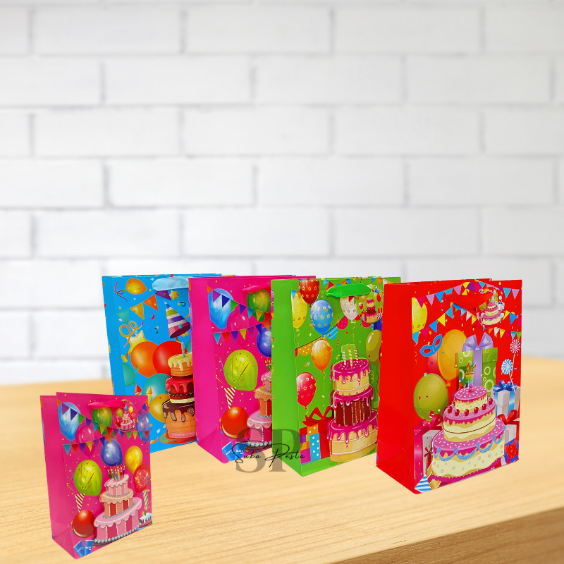 

Paper Bag Ultah 3D Motif Kue Balon Glitter / Goodie Bag / Tas Kado Ulang Tahun Anak