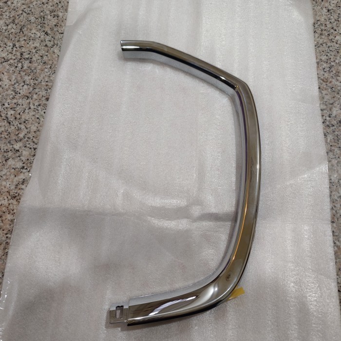 List grill chrome Ayla 1pc Murah