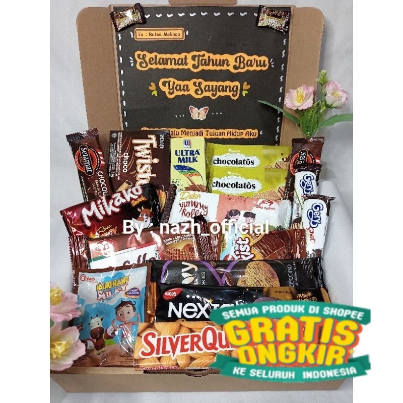 

Hampers Snack Box Ulang Tahun / wisuda / anniversary/ PAKET COKLAT/ hitam putih pink polos