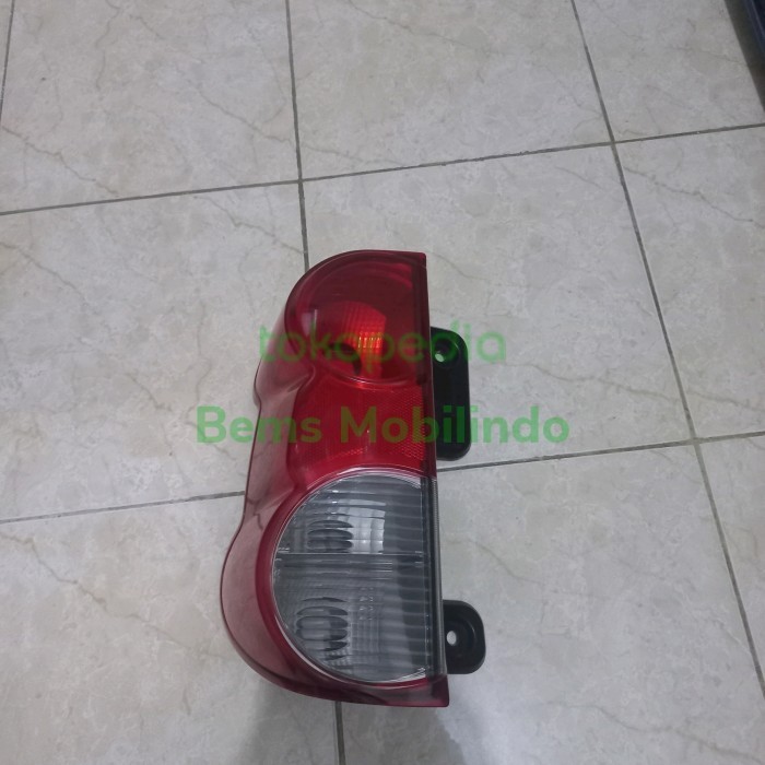Stoplamp Lampu Belakang Nissan EVALIA kiri original