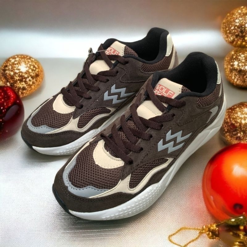 Sepatu Geoff Max - Wolf Racer Brown White