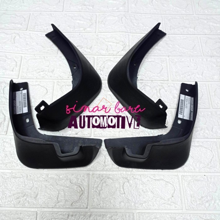 MUDGUARD KARPET LUMPUR DEPAN BELAKANG KIRI KANAN NISSAN MARCH 2011 2012 2013 ORIGINAL 4PC