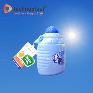 TECHNOPLAST Botol Minum Baby Shark Bottle 700Ml / Botol Air Minum Kreatif Lucu