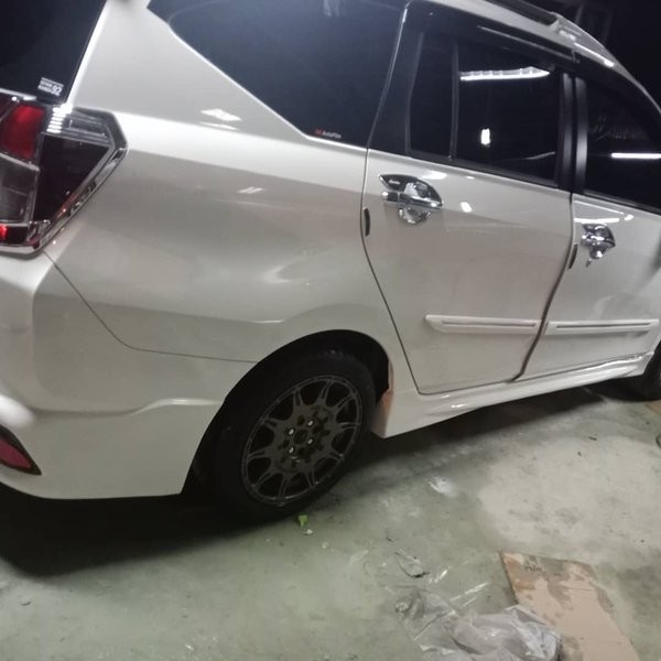 bodykit calya sigra belakang Yaris dan samping