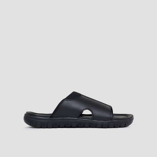 Yongki Komaladi WIMO4003HT Sandal Slip On Pria 121589050