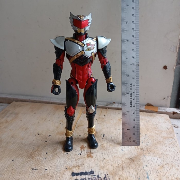 BBL99 action figure bima satria garuda bandai