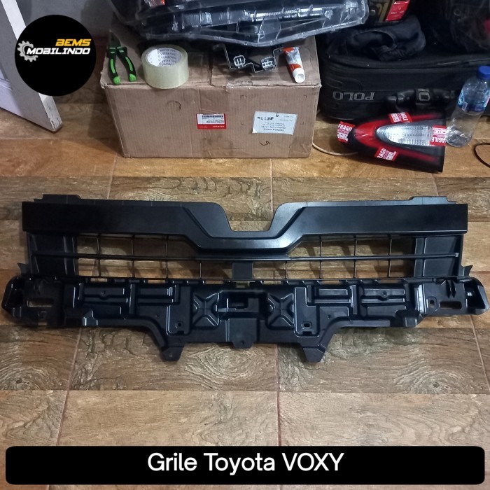 Grile Grill Toyota Voxy 2017 2018 2019 2020