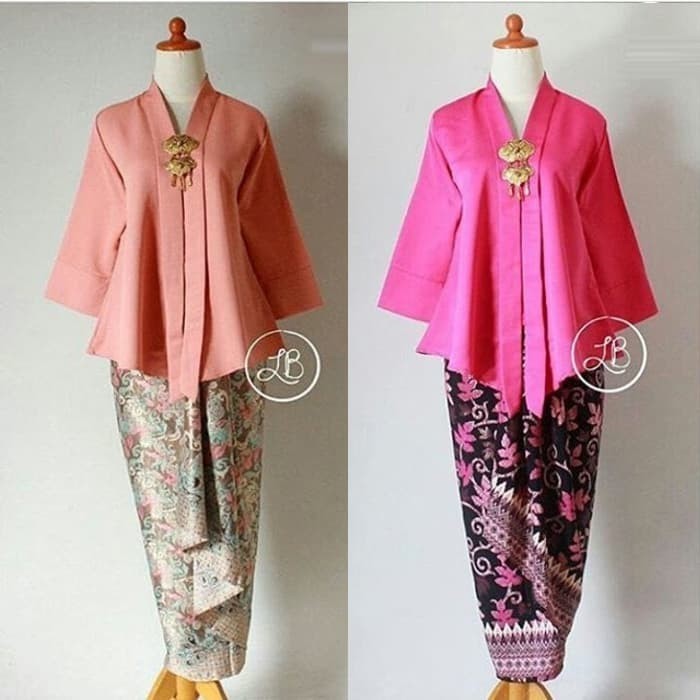 

promo ✨ -Kebaya Modern Floy Kutubaru Luna Setelan Dua Pilihan - SET PEACH