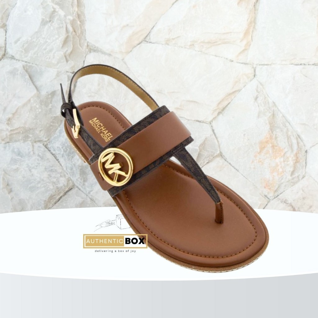 Sandal Wanita - Fulton Moc Nappa PU/Pyramid Studs Black