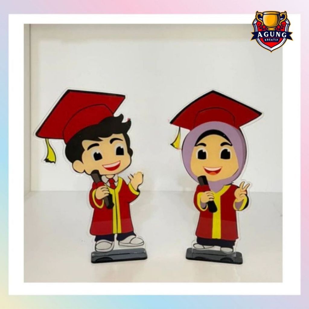 Piala Wisuda Anak Akrilik Plakat Wisuda Akrilik Piala Wisuda Akrilik Paud