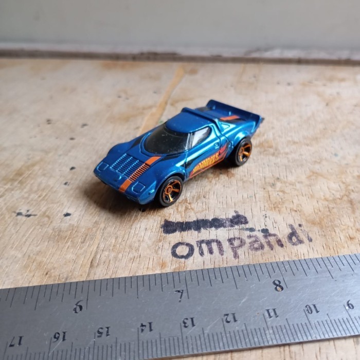 BB99 hot wheels lancia stratos diecast