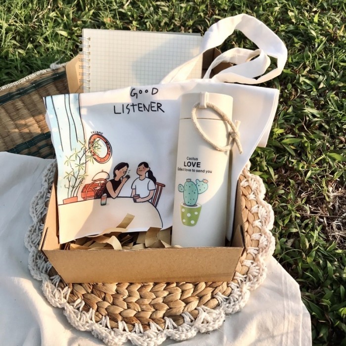 

(NEW) -kado ulang tahun cewek/hampers ulang tahun/kado wisuda/kado anniv - hal 1