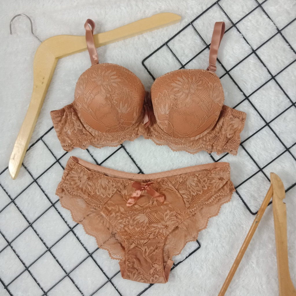 Beha Sidi Renda Kotangh Perempuan Sexy 1Set Pakaian Dalaman Wanita Chawet Tebal Setelan Kutang Dan C
