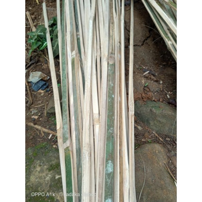 

Bambu bilah/Ajir Turus penyangga tanaman/Bilah Bambu apus . .
