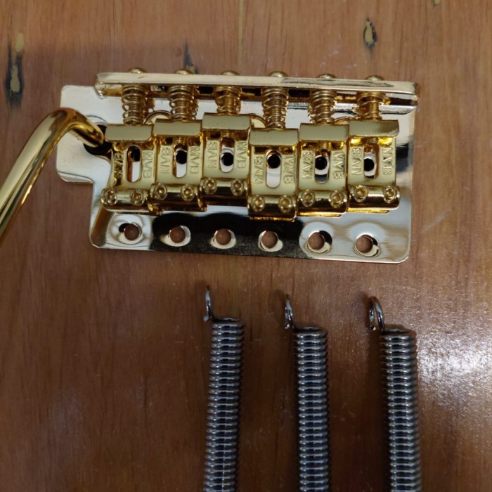 Tremolo Gitar Mvb Set Gold 6 string import made in Korea