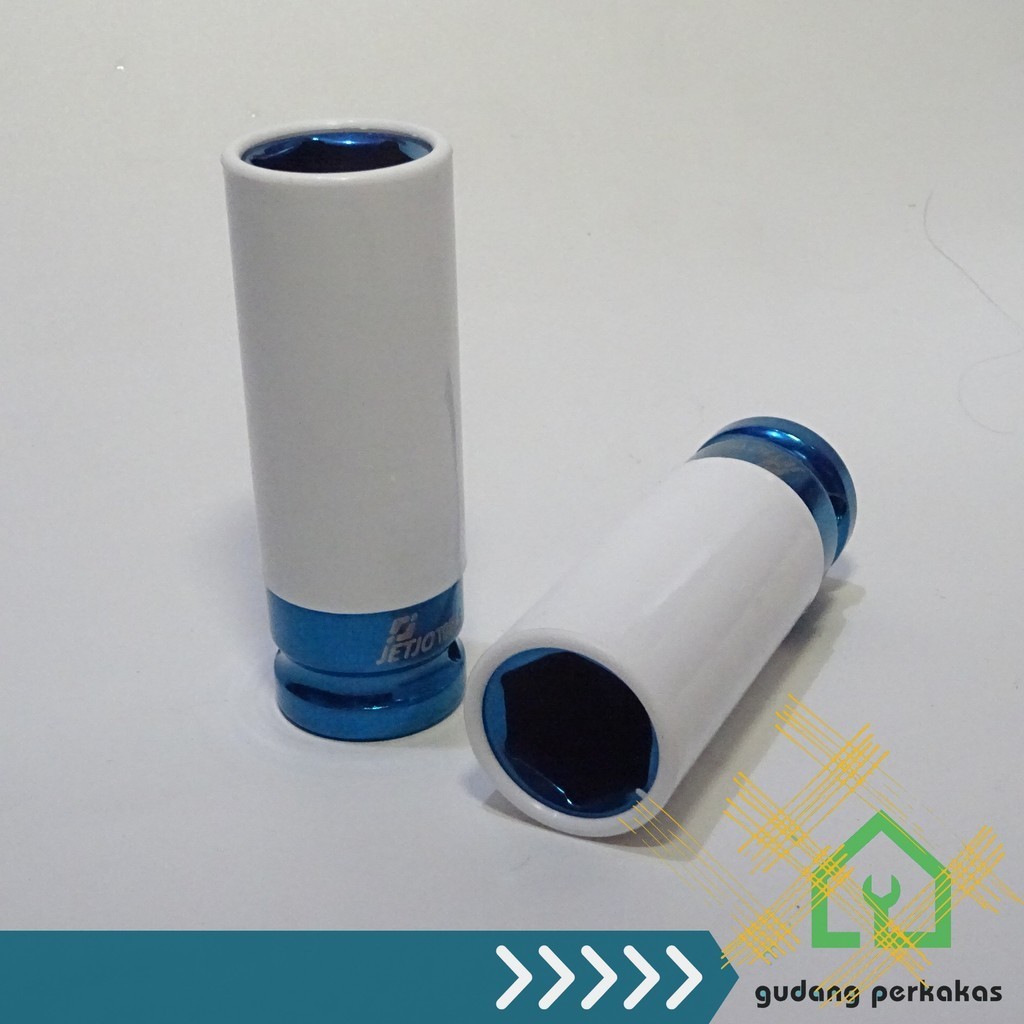 Mata Sok Panjang Jetjo Lakoni Pro