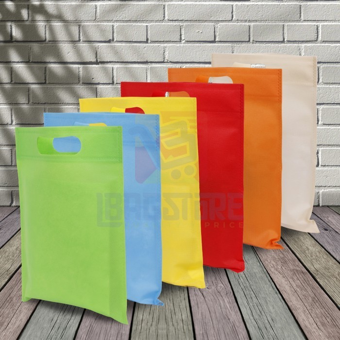 

Tas Kantung spunbond polos Oval Tas Kain Spundbond Kantong Goodie Bag