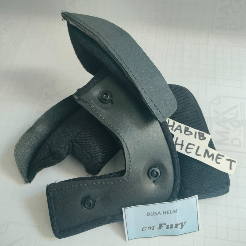 BUSA PIPI HELM GM FURY size M L XL Kancing plastik
