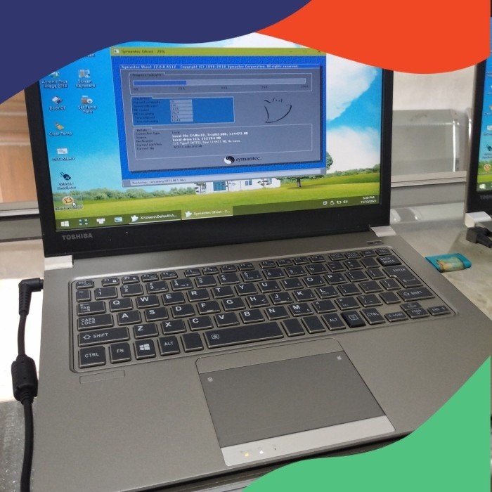 laptop toshiba ultraslim r63p core i5 gen5 ssd 256gb ram 4gb