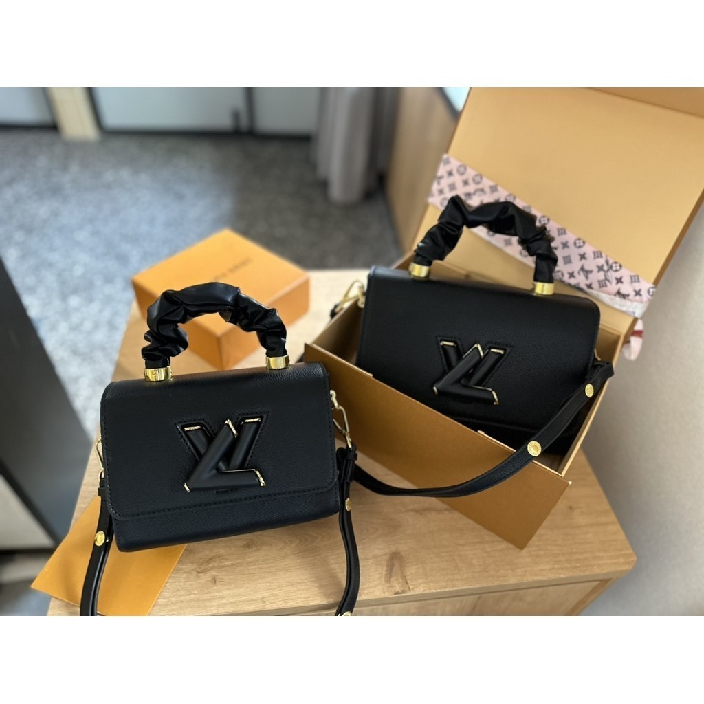 Original 2024 New Louis Vuitton LV (with Box) New TWIST Chain Bag Women's Fashion and Elegant Wrinkl