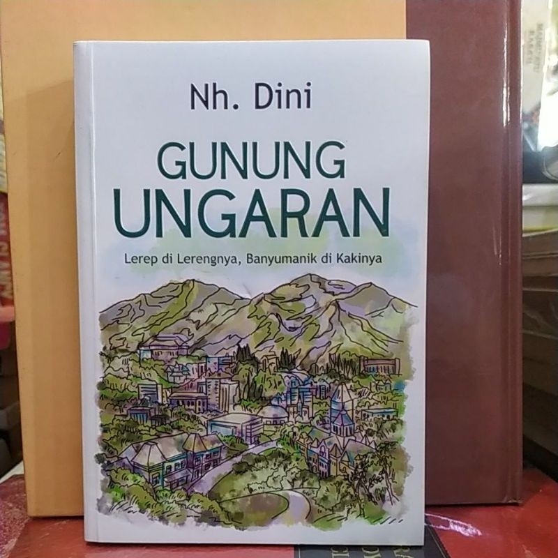 gunung ungaran lerep di lerengnya Banyumanik di kakinya by nh dini ORIGINAL