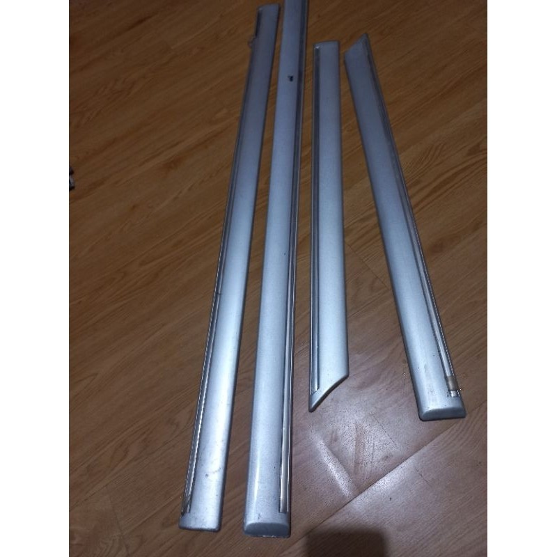 lis Piintu Hyundai Elantra original