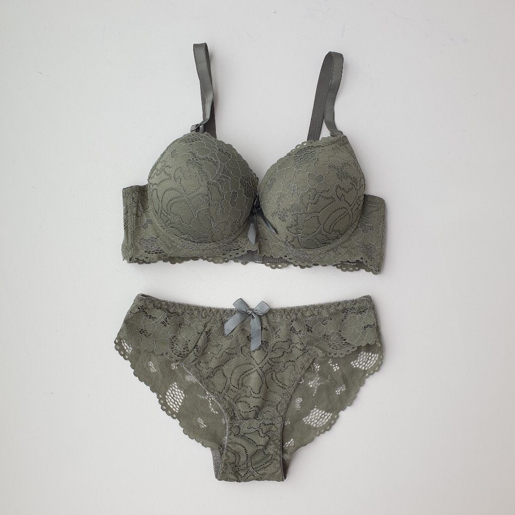 PANTES LARIS STORE-CD BRA SET bh + Bra BRUKAT Bra Set dan Celana Dalam Premium Quality BRA VIRAL DAN
