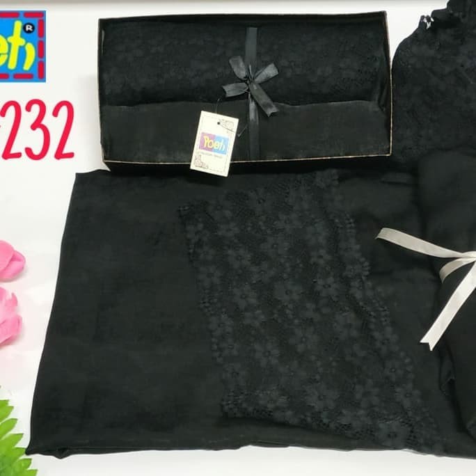 Mukena Zahra Silky  POETI Polos-Hitam